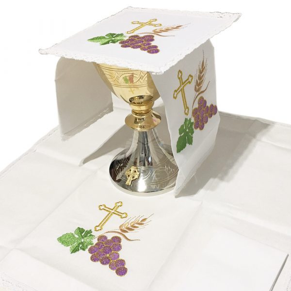 servicio de altar bordado