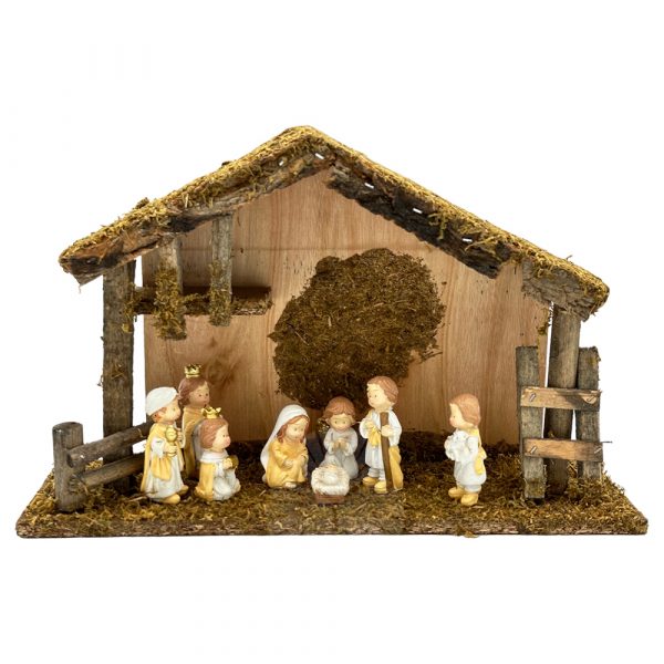 nacimiento infantil con portal de belén